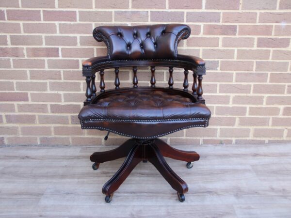Chesterfield Vintage Captains Chair
