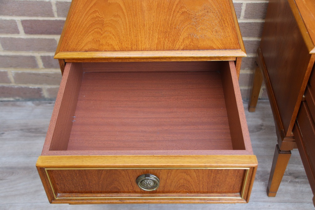 Pair of Vintage Bedside Tables - Image 7