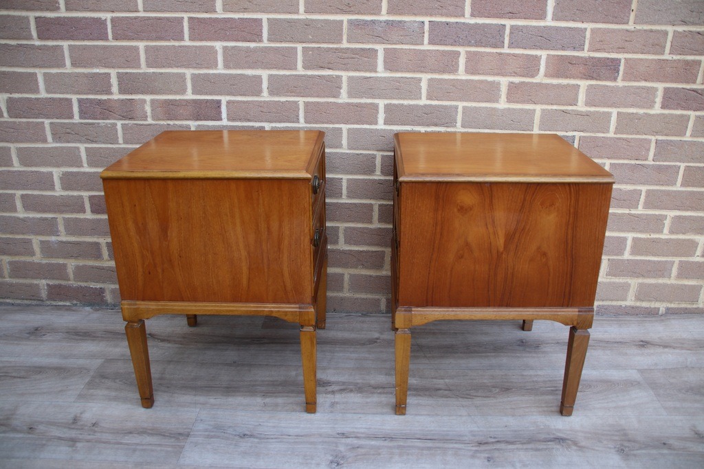 Pair of Vintage Bedside Tables - Image 9