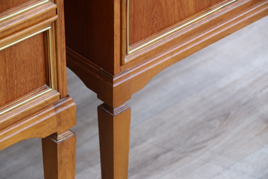 Pair of Vintage Bedside Tables - Image 15