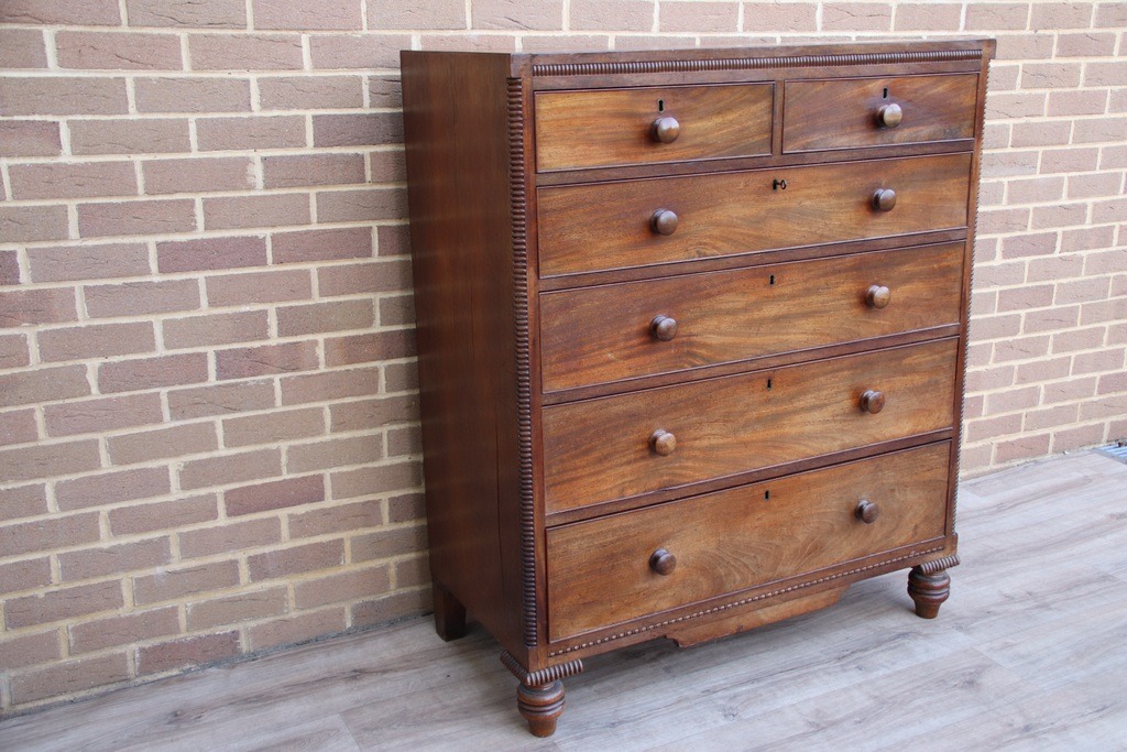 Victorian Antique Chest of Drawers - Image 3