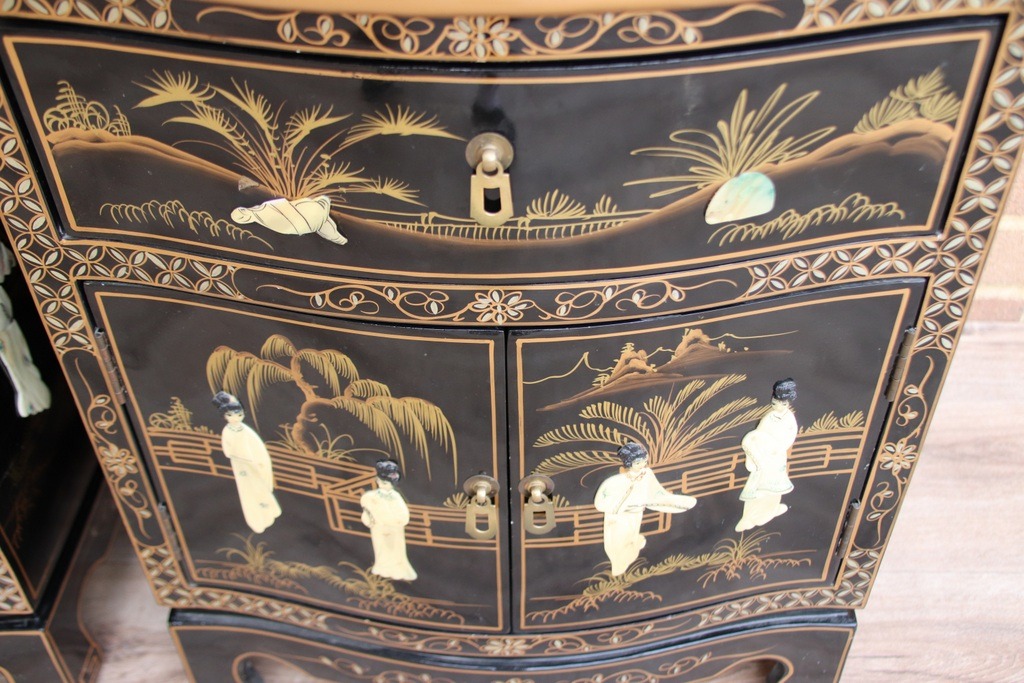 Pair of Chinese-style Bedside Tables - Image 10