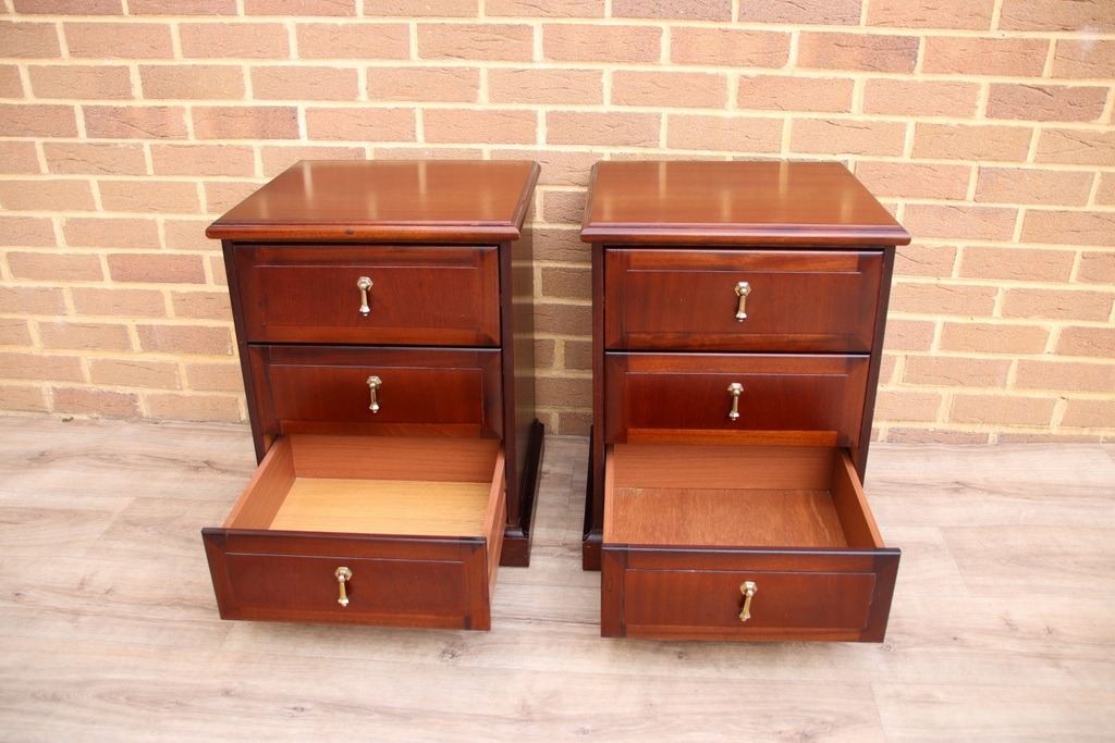 Pair of Meredew Bedside Tables - Image 3