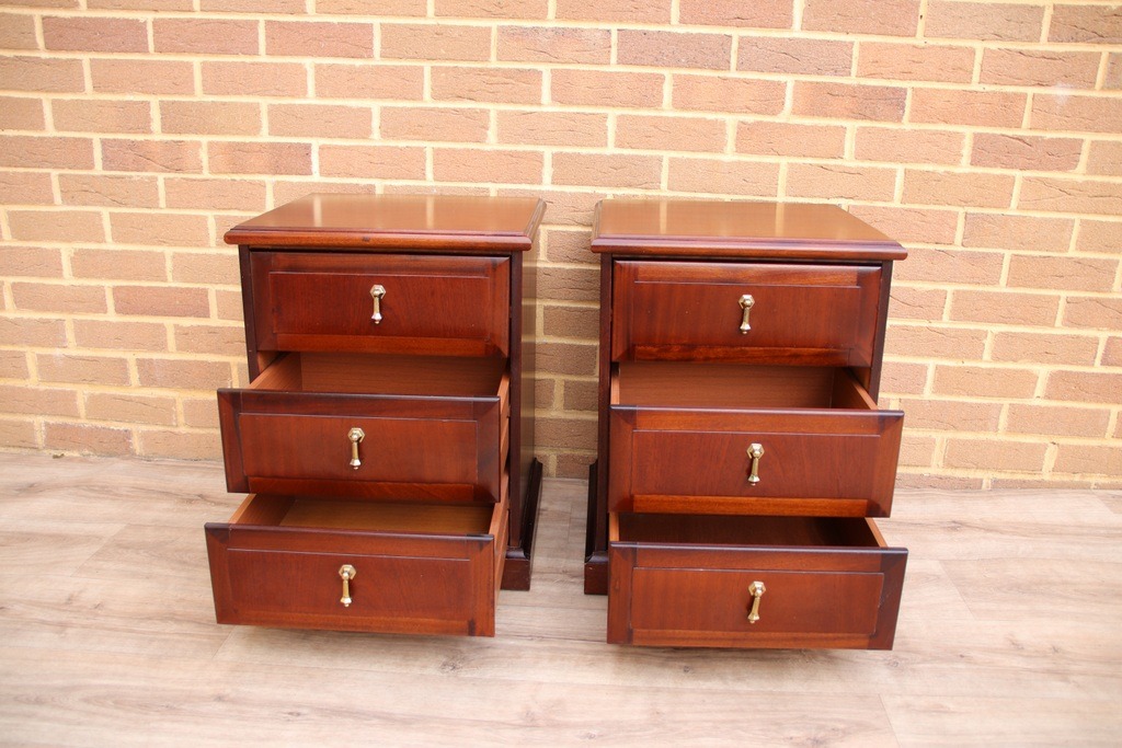 Pair of Meredew Bedside Tables - Image 4