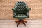 Chesterfield Directors Chair - Image 2