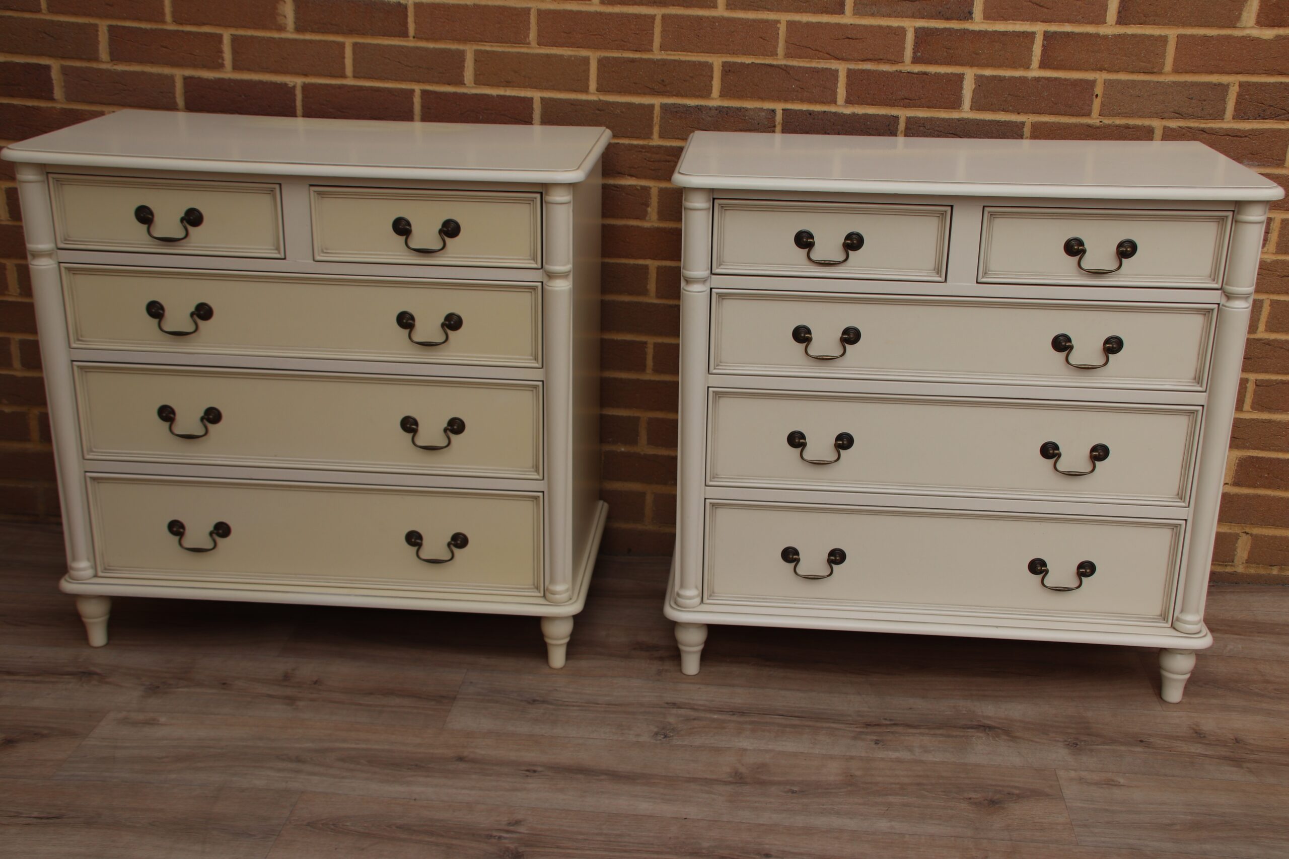 Laura Ashley Bedroom Suite - Image 18