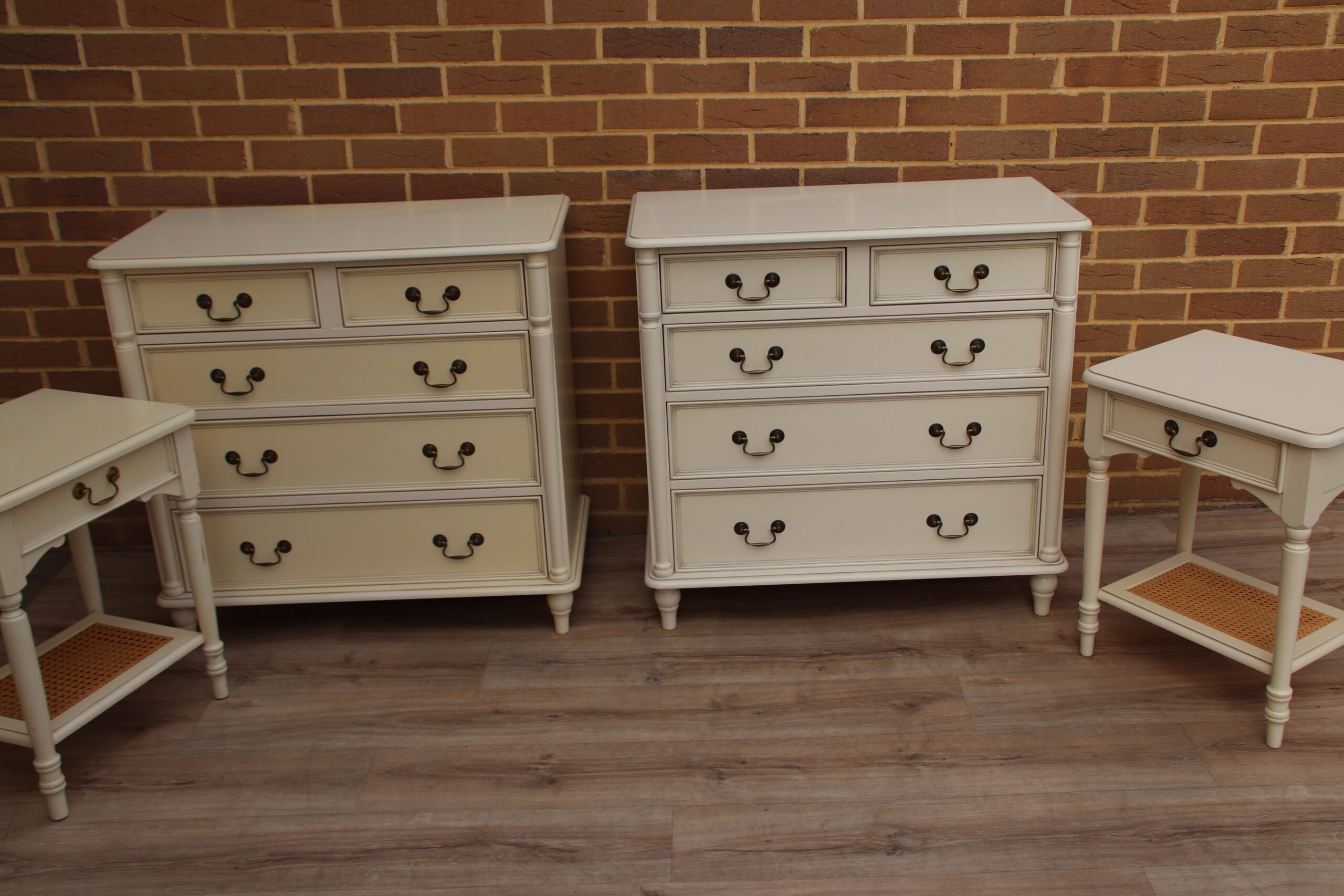 Laura Ashley Bedroom Suite - Image 6
