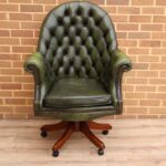 Chesterfield Padded Directors Chair