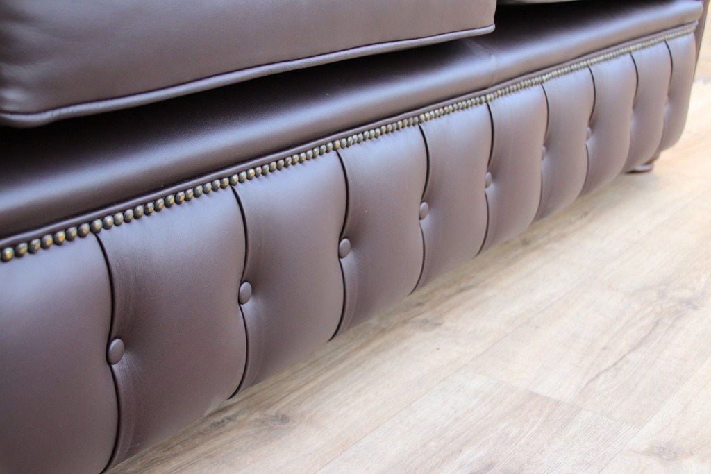 London Chesterfield Sofa - Image 5