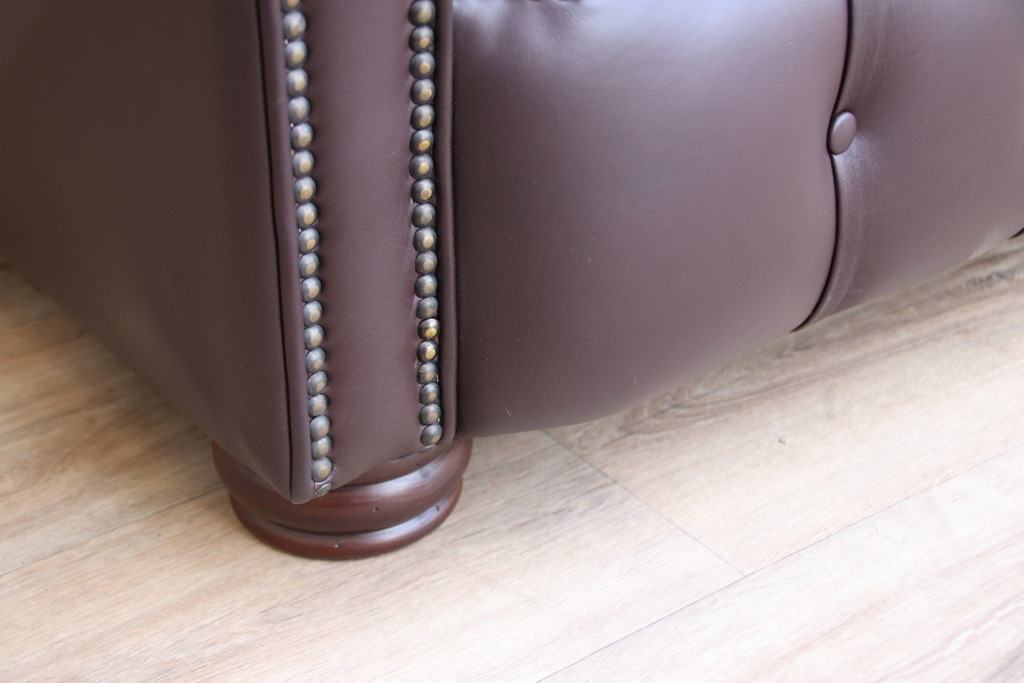 London Chesterfield Sofa - Image 6