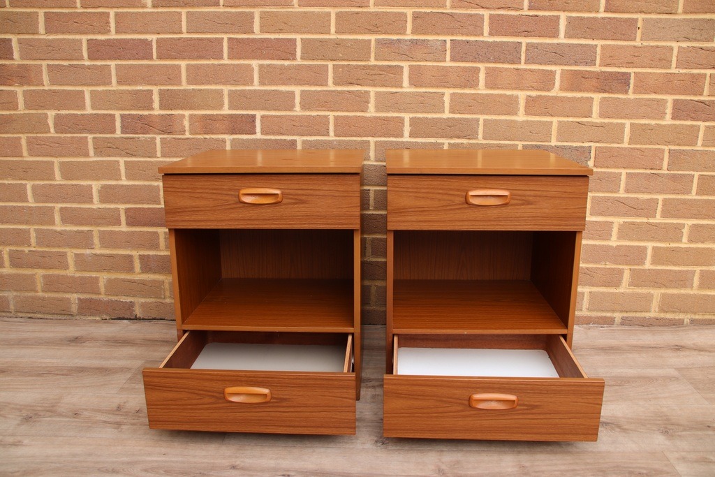 Pair of Schreiber Bedside Tables - Image 2