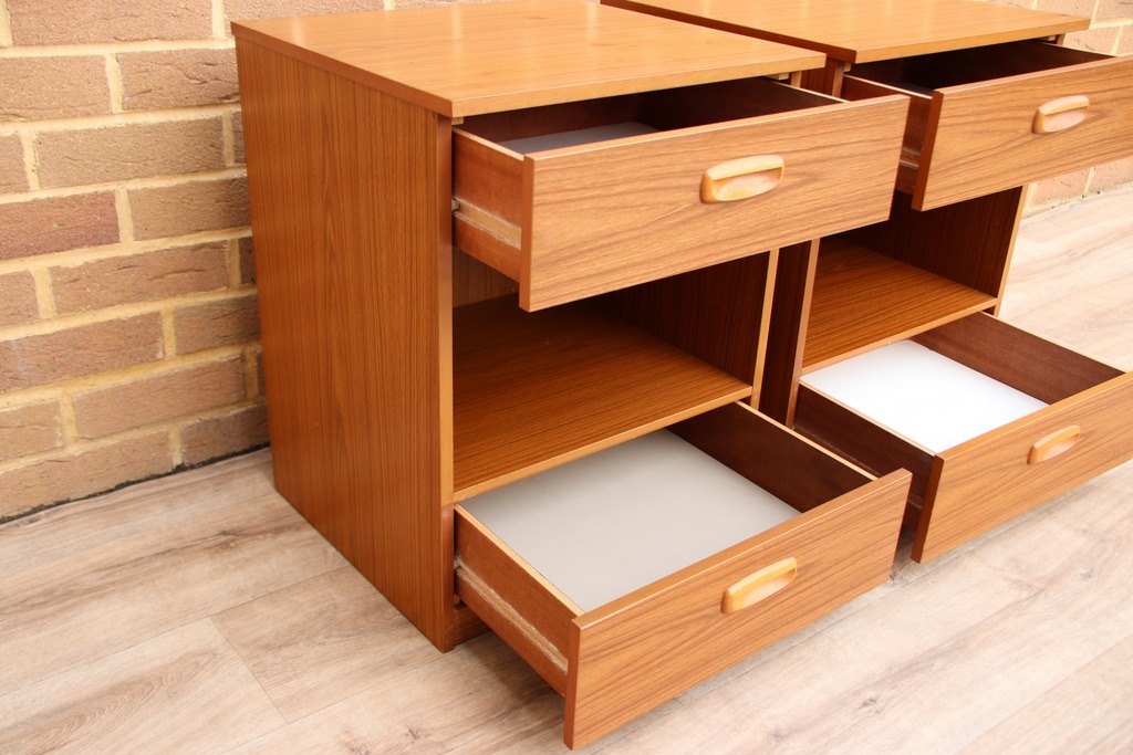 Pair of Schreiber Bedside Tables - Image 7