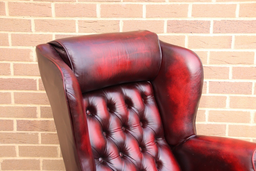 Vintage Executive Ambassador Chesterfield Chair - Image 8