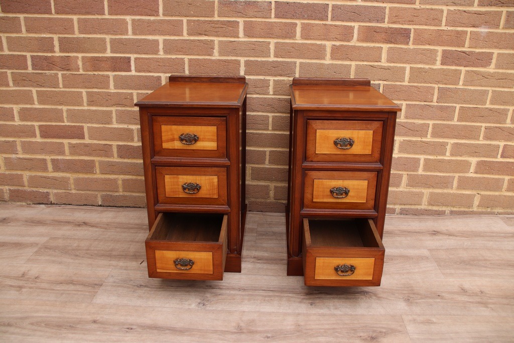 Pair of Vintage Inlaid Bedside Tables - Image 3