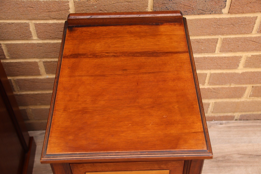 Pair of Vintage Inlaid Bedside Tables - Image 18