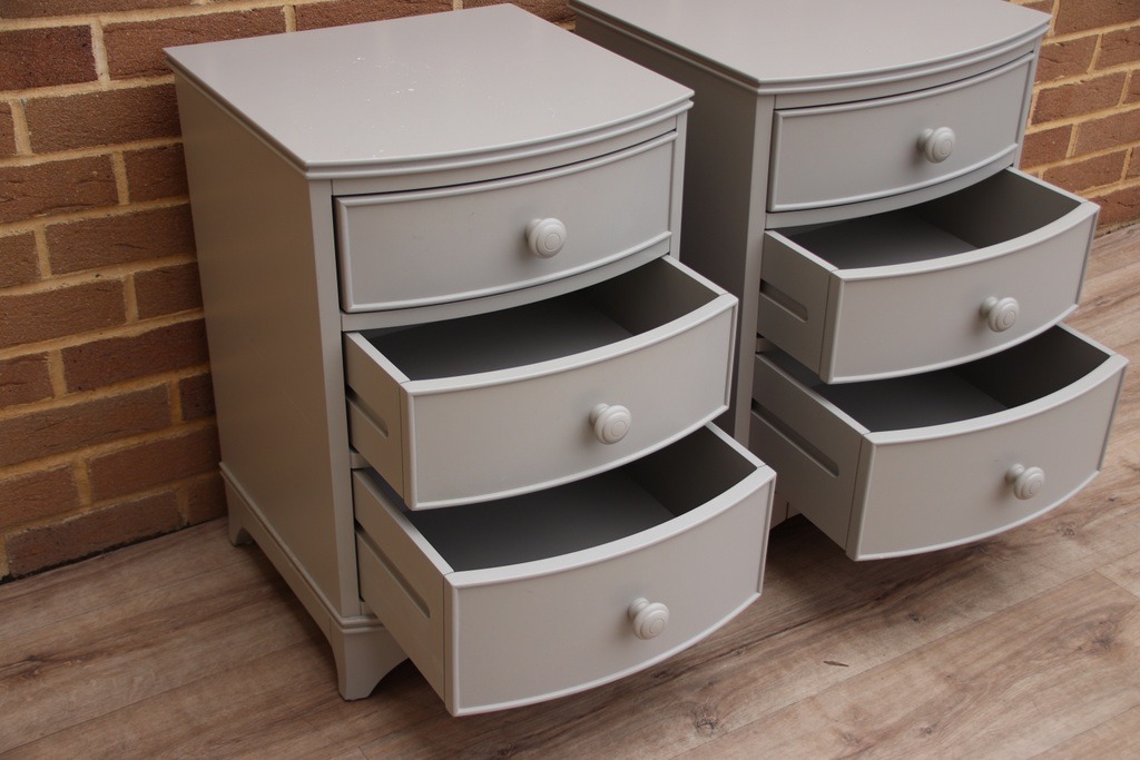 Pair of Laura Ashley Broughton Bedside Tables - Image 5