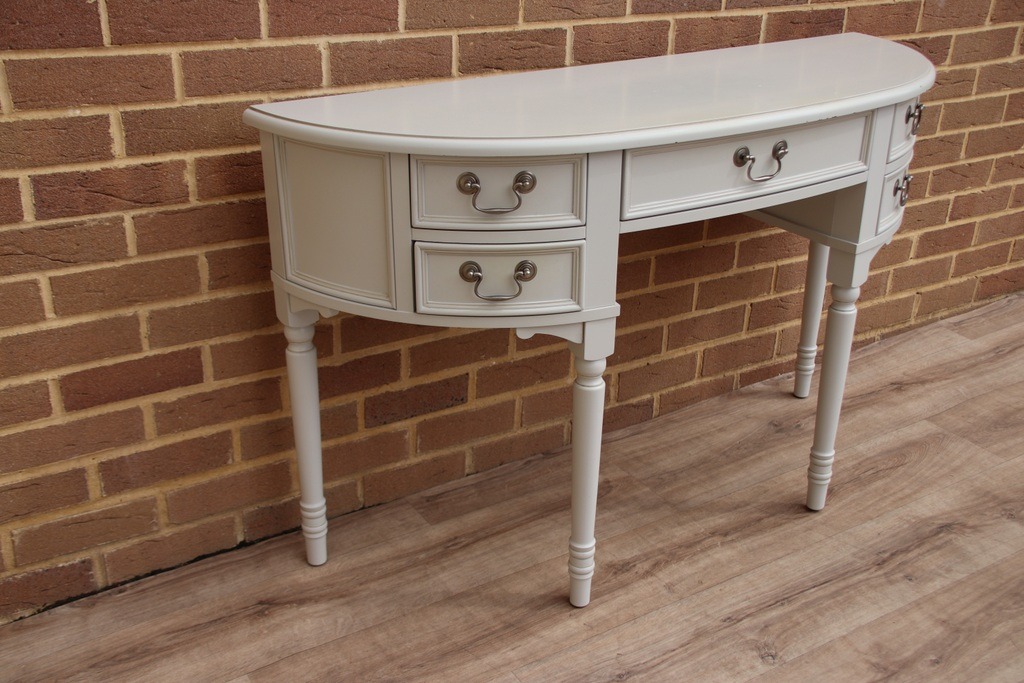 Laura Ashley Clifton Dressing Table - Image 3