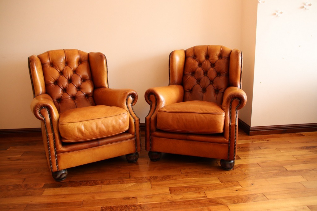 Pair of Tetrad Oskar Armchairs - Image 5