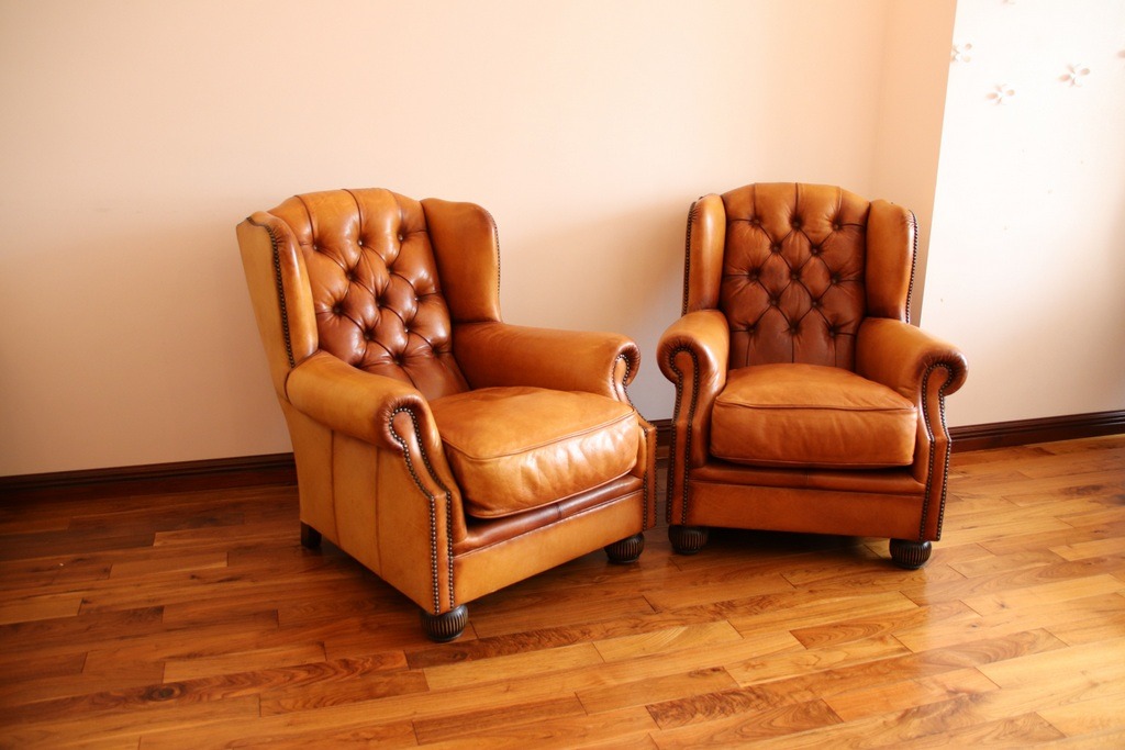 Pair of Tetrad Oskar Armchairs - Image 7