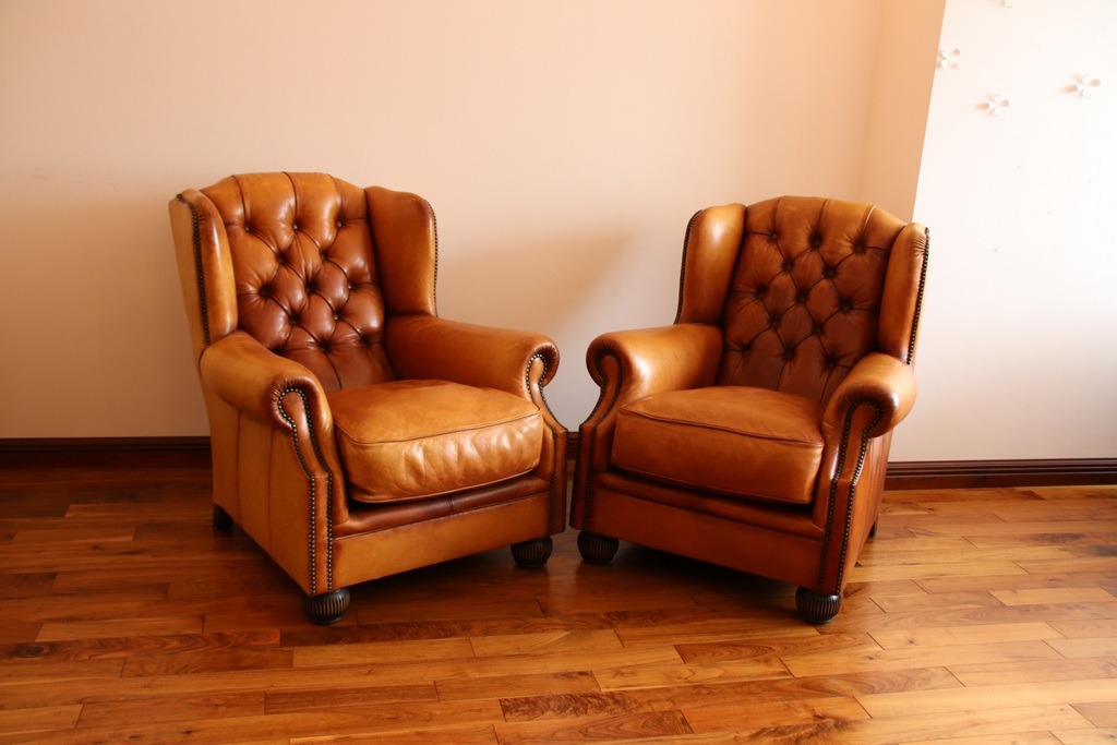 Pair of Tetrad Oskar Armchairs - Image 8