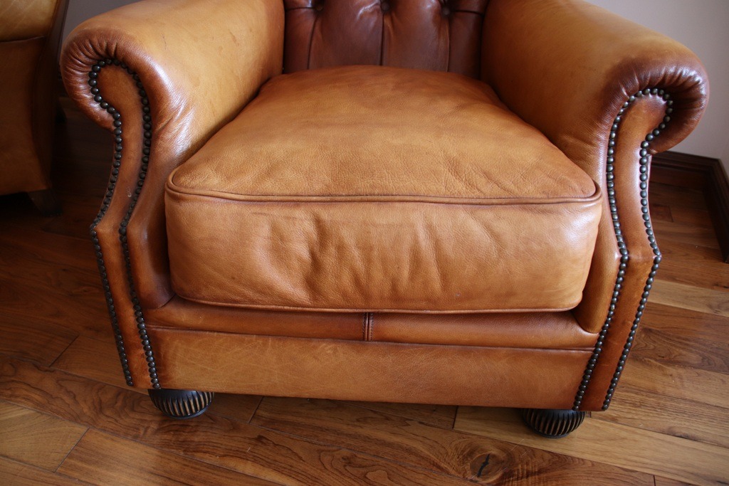Pair of Tetrad Oskar Armchairs - Image 19