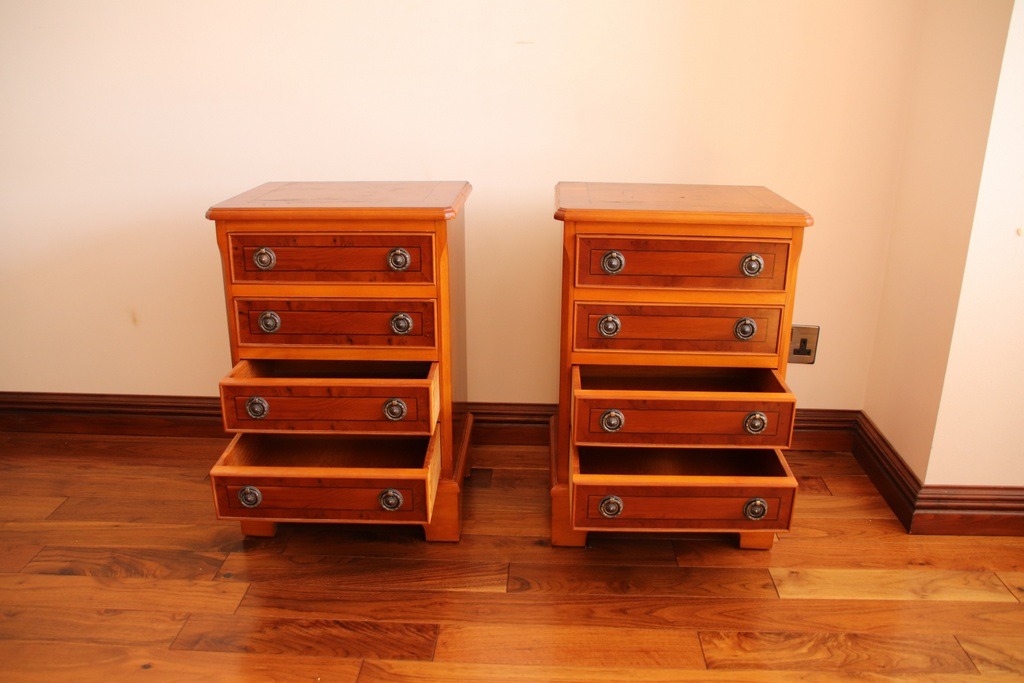 Pair of Burr Bedside Tables - Image 6