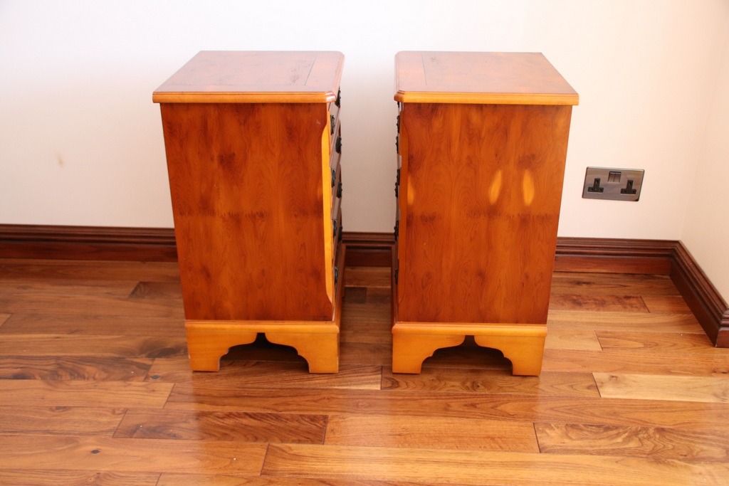 Pair of Burr Bedside Tables - Image 15