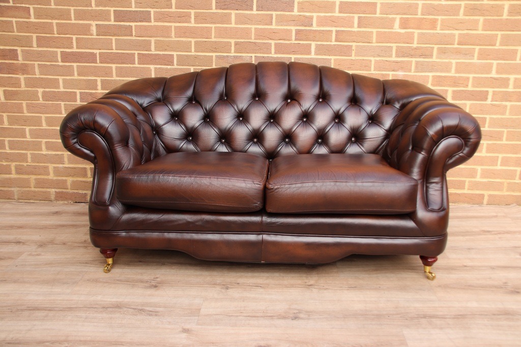 Thomas Lloyd Chesterfield Regent Sofa - Image 1