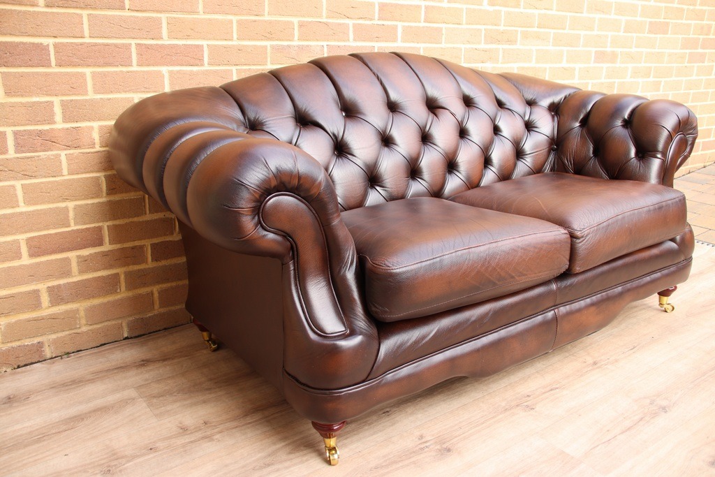 Thomas Lloyd Chesterfield Regent Sofa - Image 4